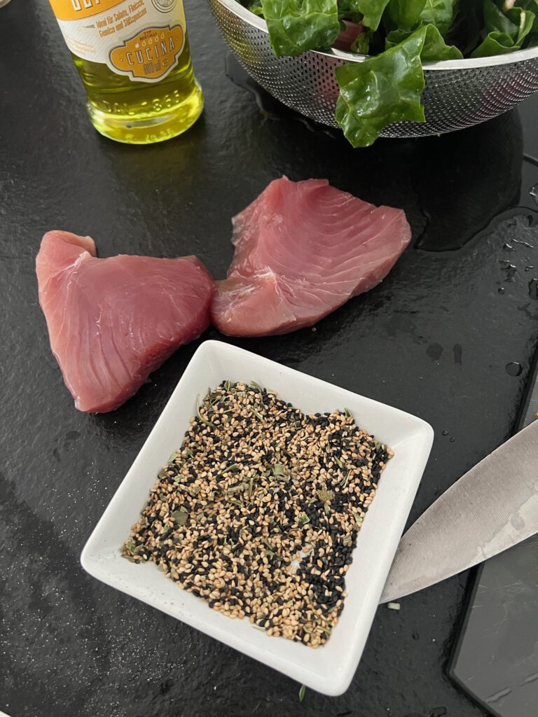 Thunfisch mit Sesamkruste & Mangold