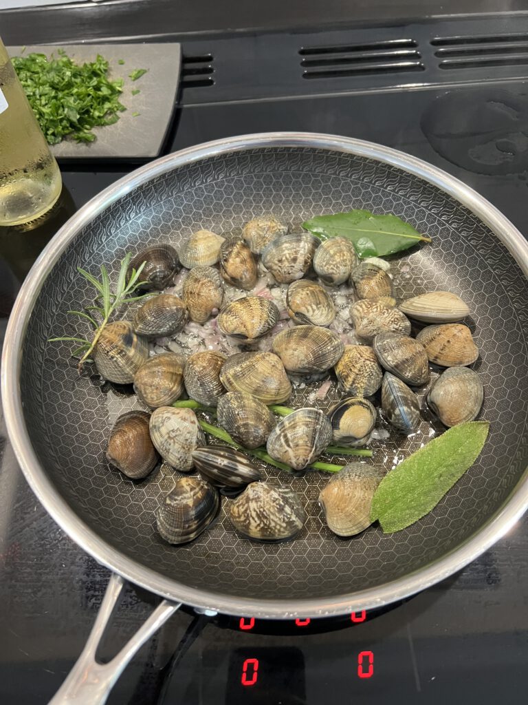 Spaghetti vongole