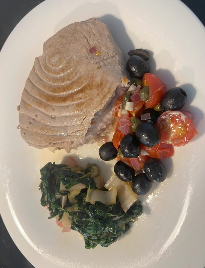 Thunfisch in Weißweinsoße mit Mangold