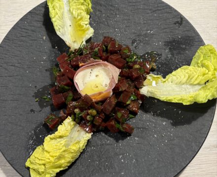 Ziegenkäse auf Rote Beete